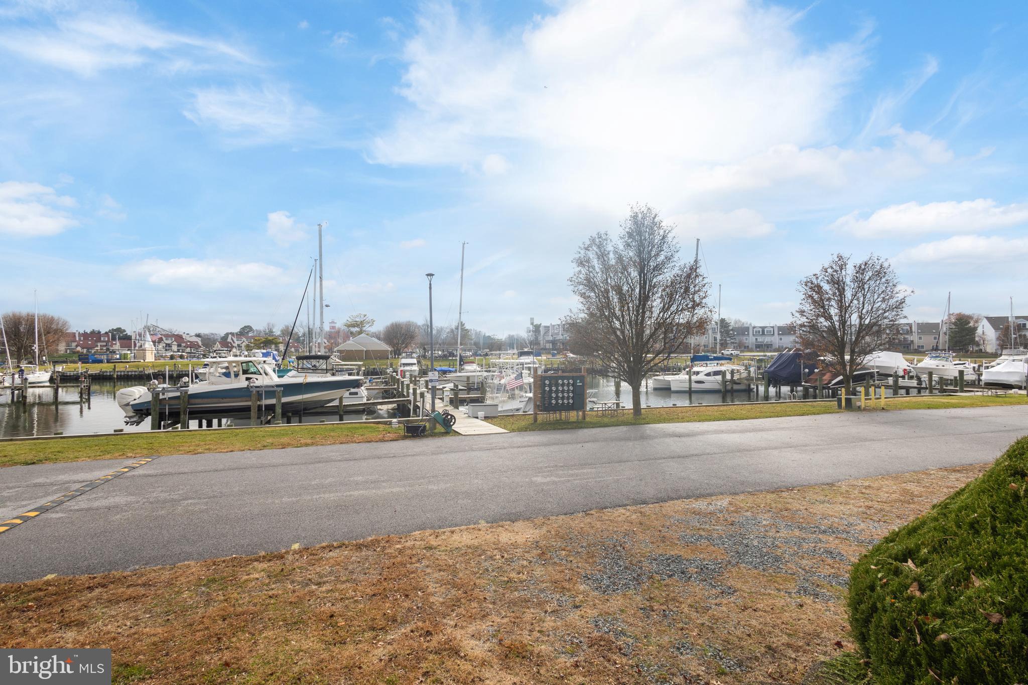 BAYSIDE - Residential