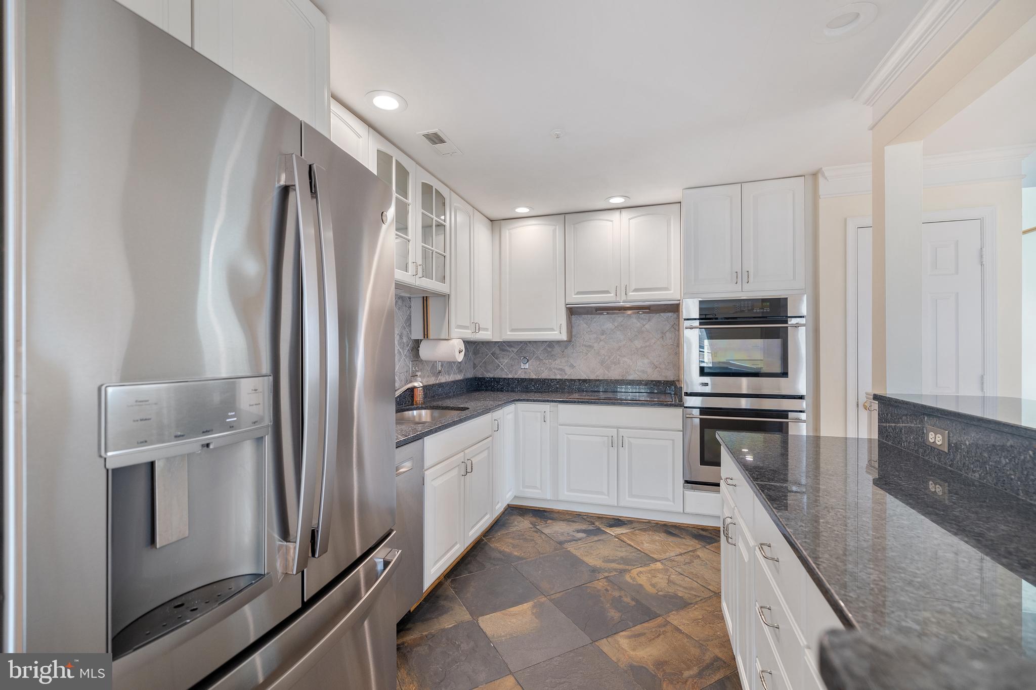 BAYSIDE - Residential