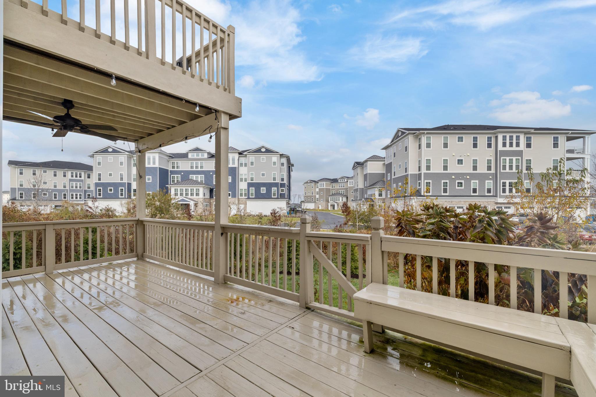 BAYSIDE - Residential