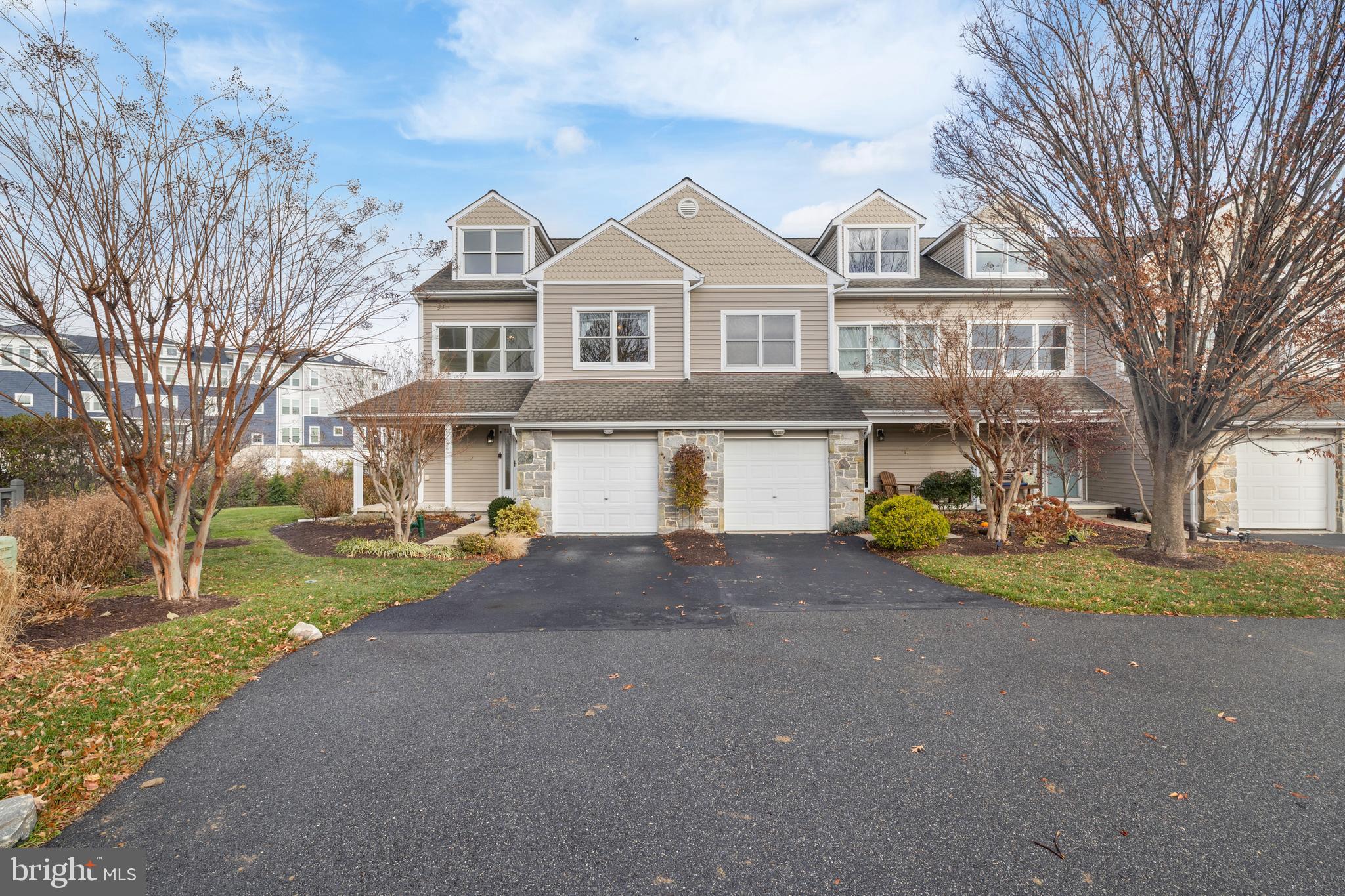 BAYSIDE - Residential