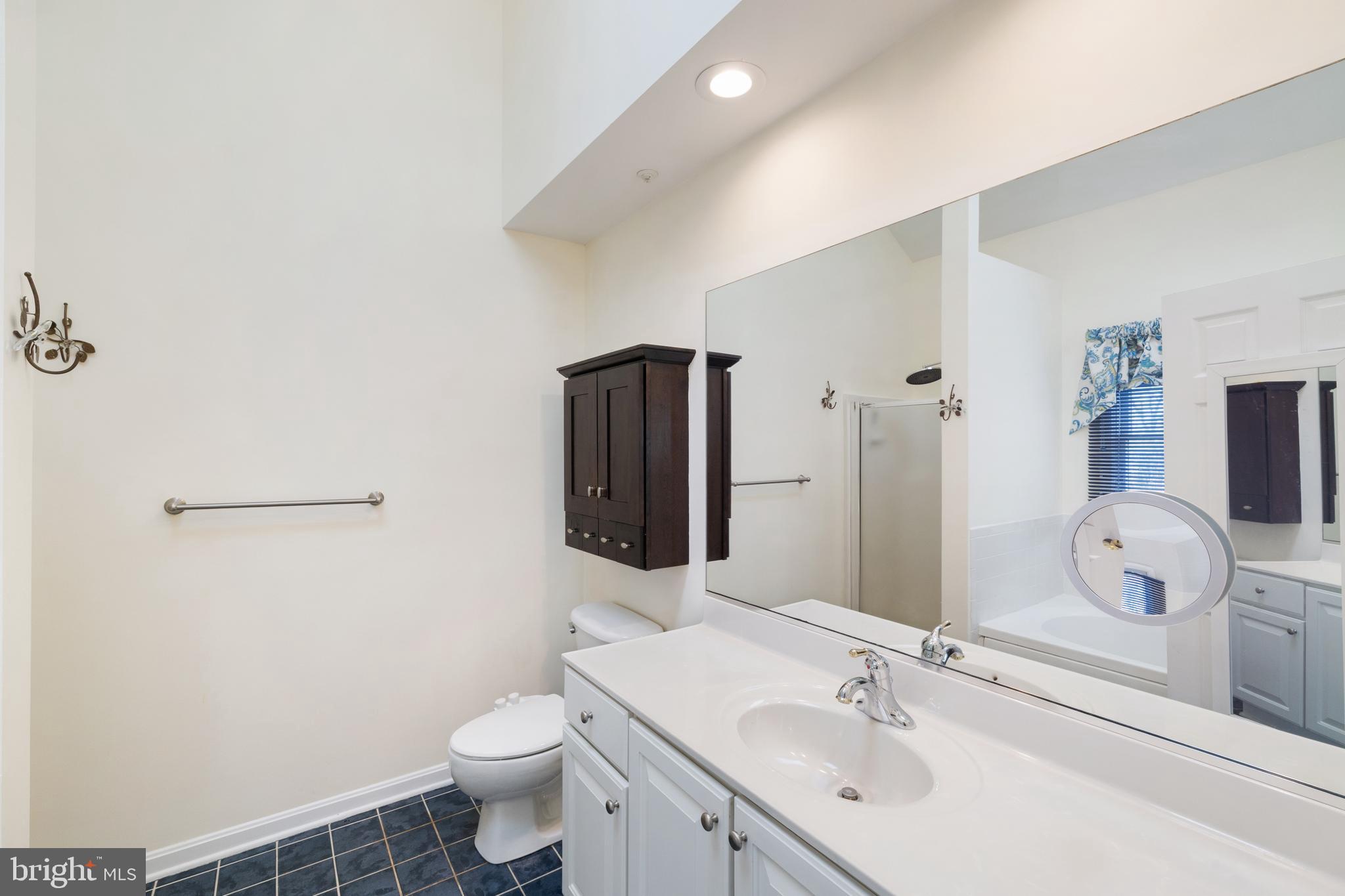 BAYSIDE - Residential