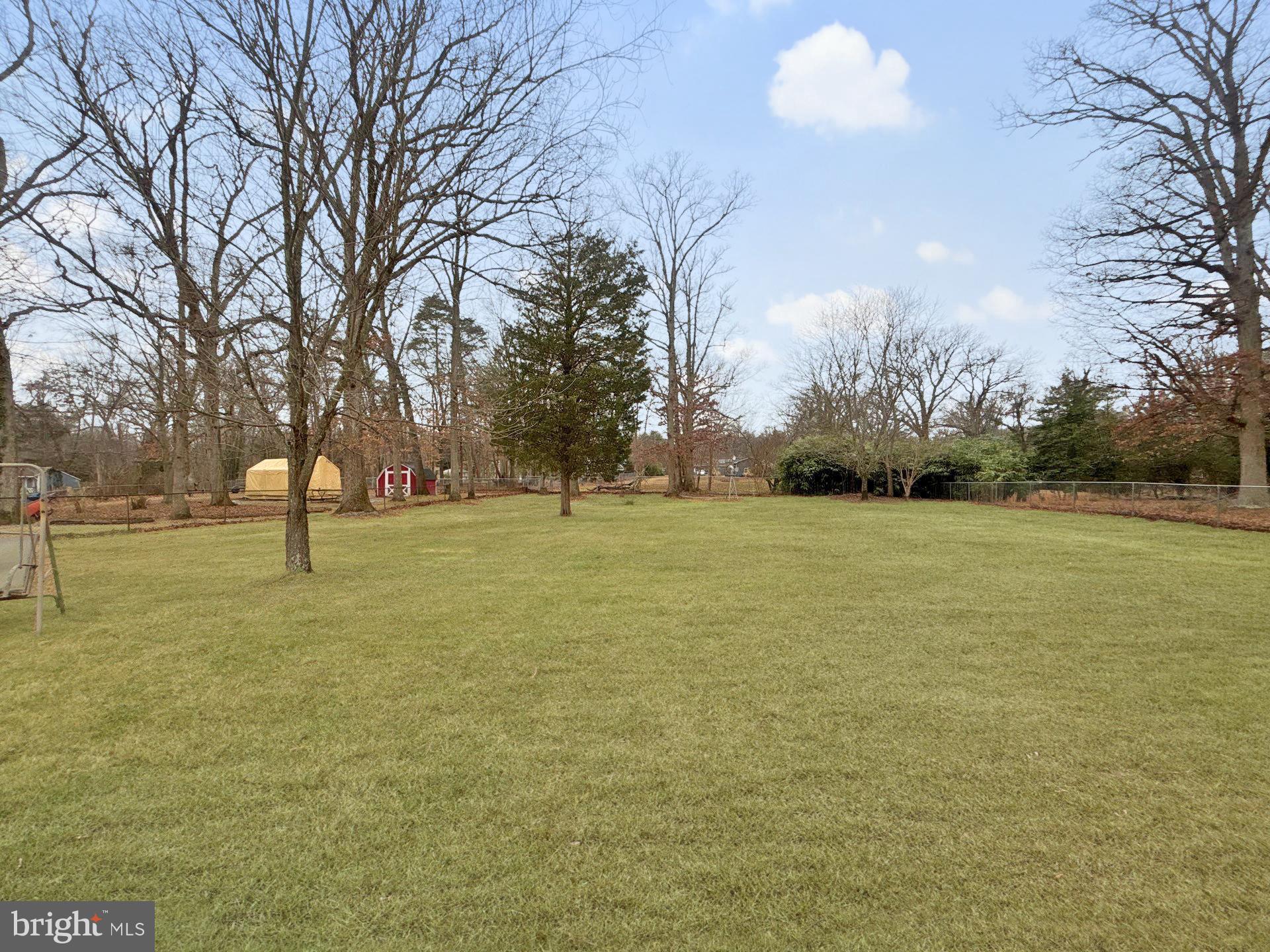 APPLE GROVE - Residential