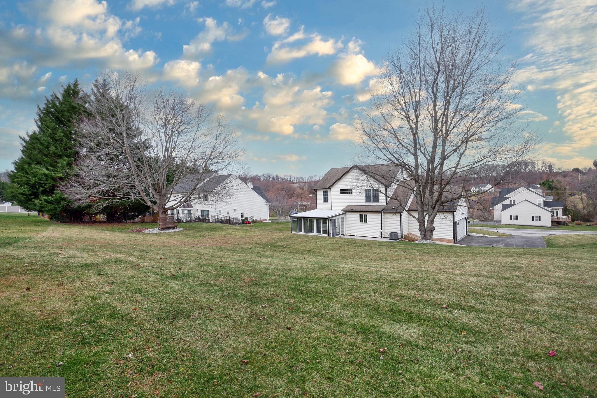 BRIDLEWOOD FARMS - Residential