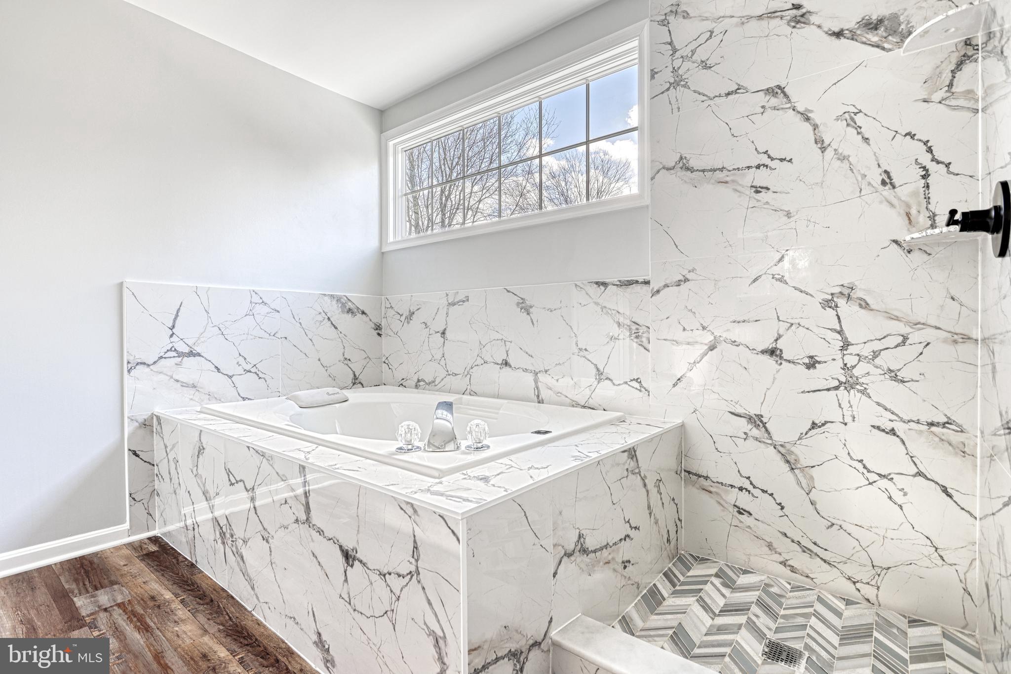 BRIDLEWOOD FARMS - Residential