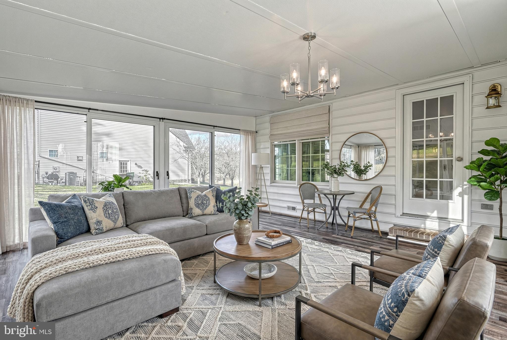 BRIDLEWOOD FARMS - Residential