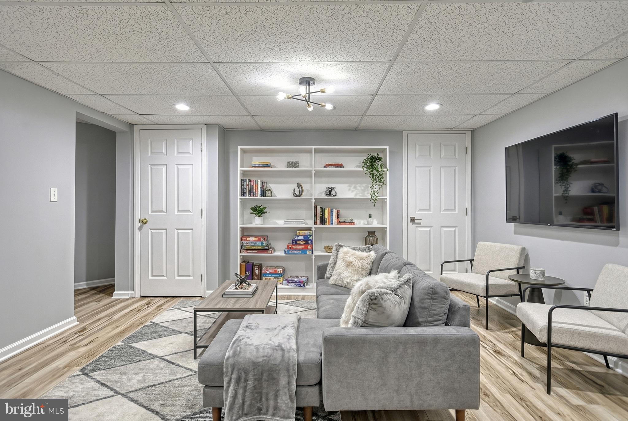 BRIDLEWOOD FARMS - Residential