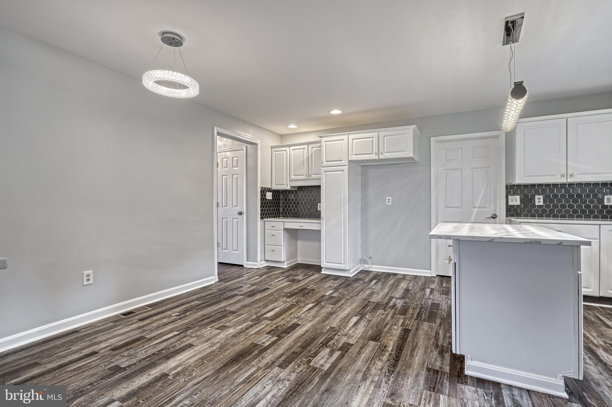 BRIDLEWOOD FARMS - Residential