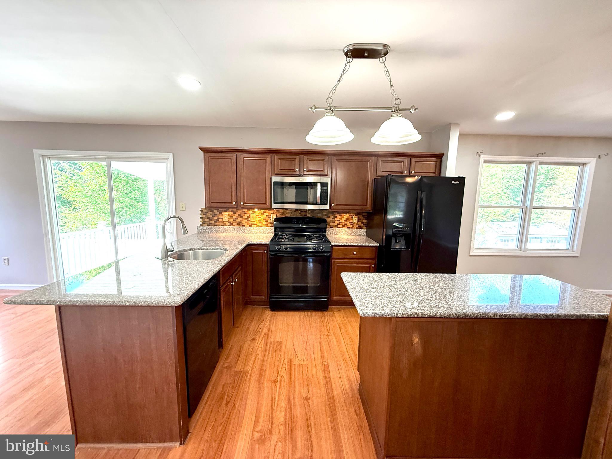 LONG POND - Residential