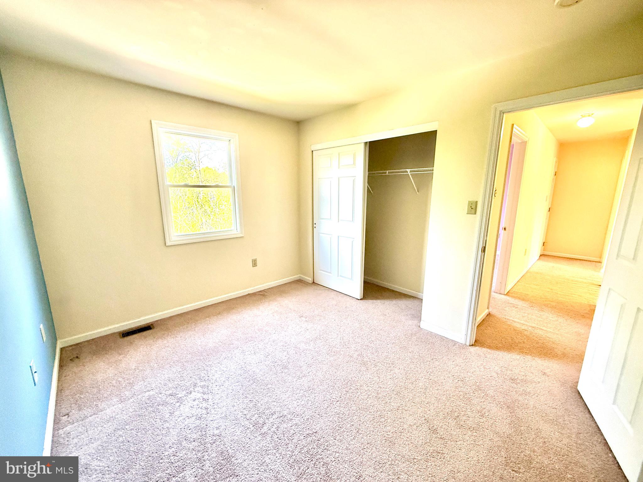 LONG POND - Residential