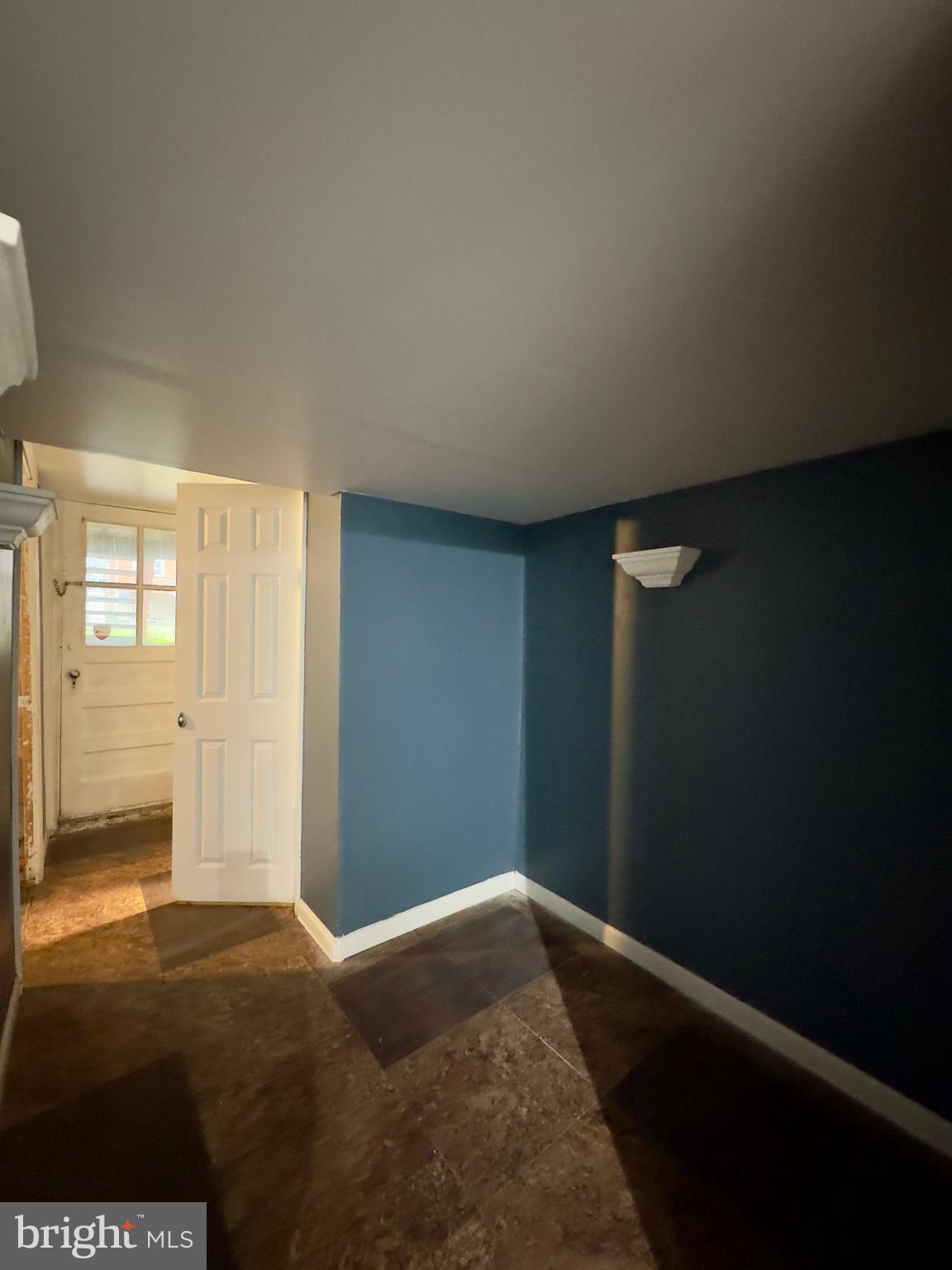 WOODLAWN - Residential Lease