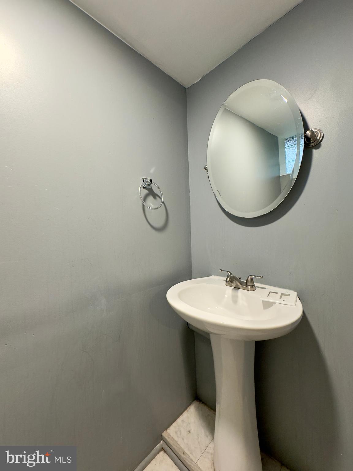 WOODLAWN - Residential Lease