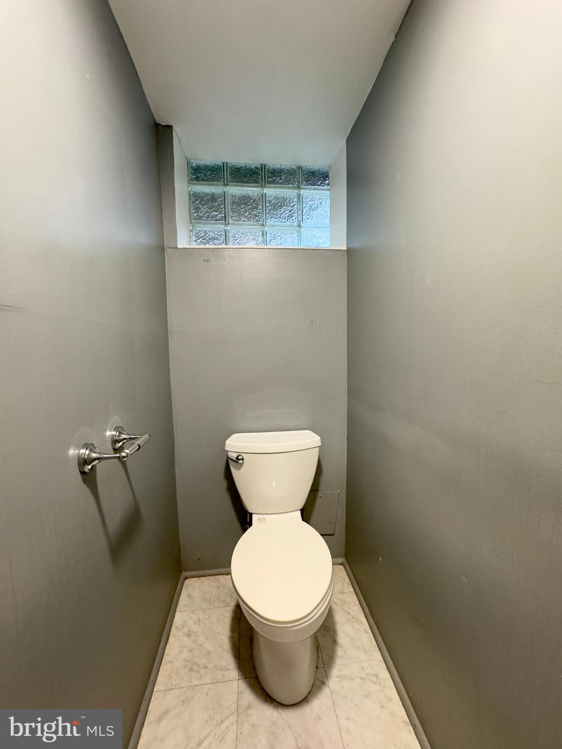 WOODLAWN - Residential Lease