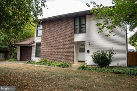 2 ENFIELD DRIVE EAST WINDSOR NJ 08520