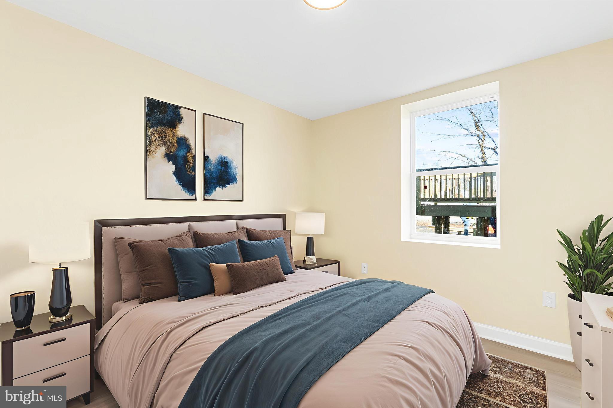 YORKTOWN - Residential