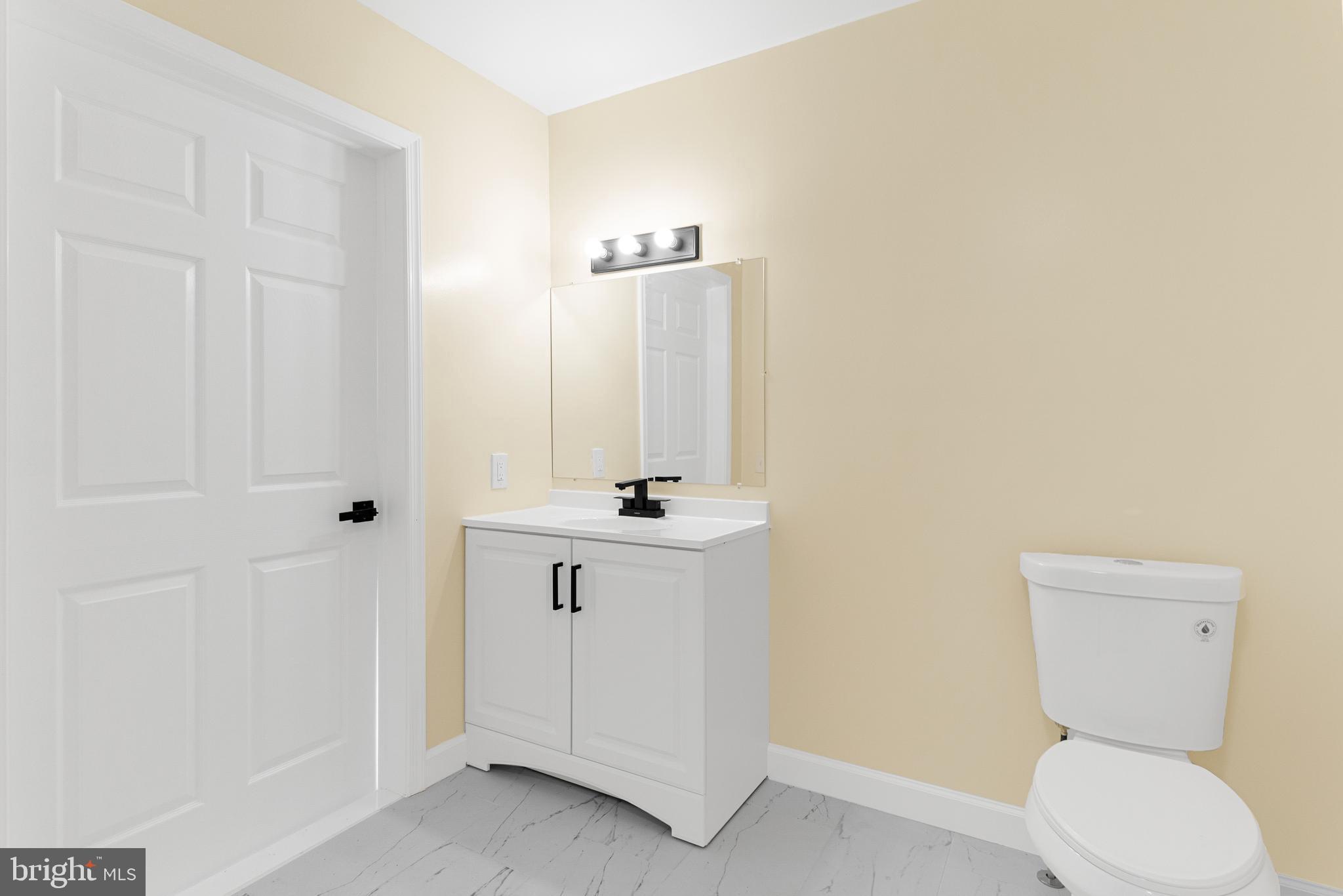 YORKTOWN - Residential