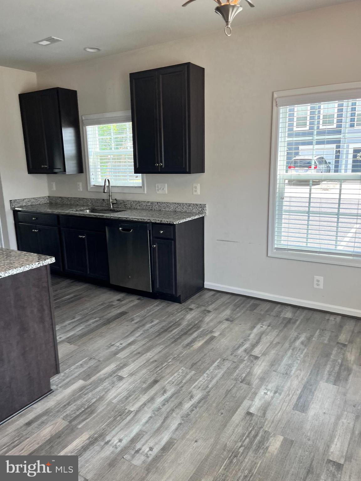 12118 BOWLING FARM COURT