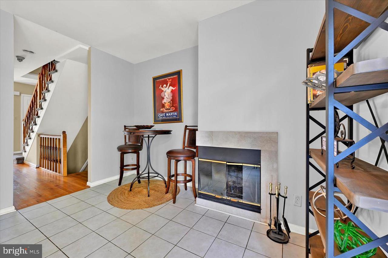 MAYS CHAPEL NORTH - Residential Lease