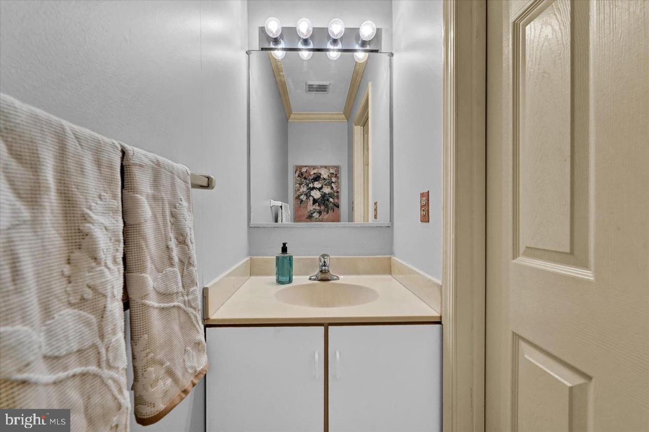 MAYS CHAPEL NORTH - Residential Lease