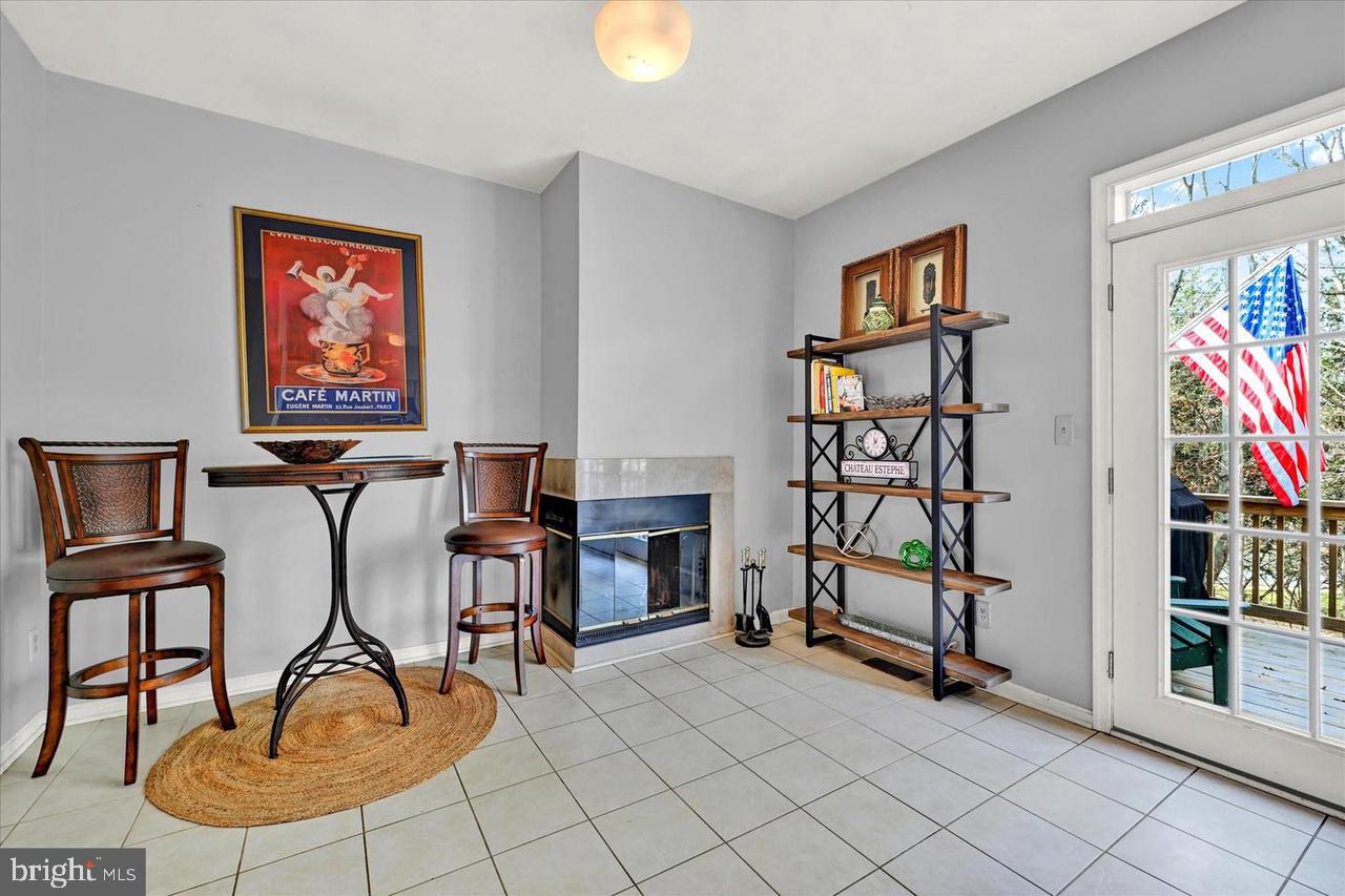 MAYS CHAPEL NORTH - Residential Lease