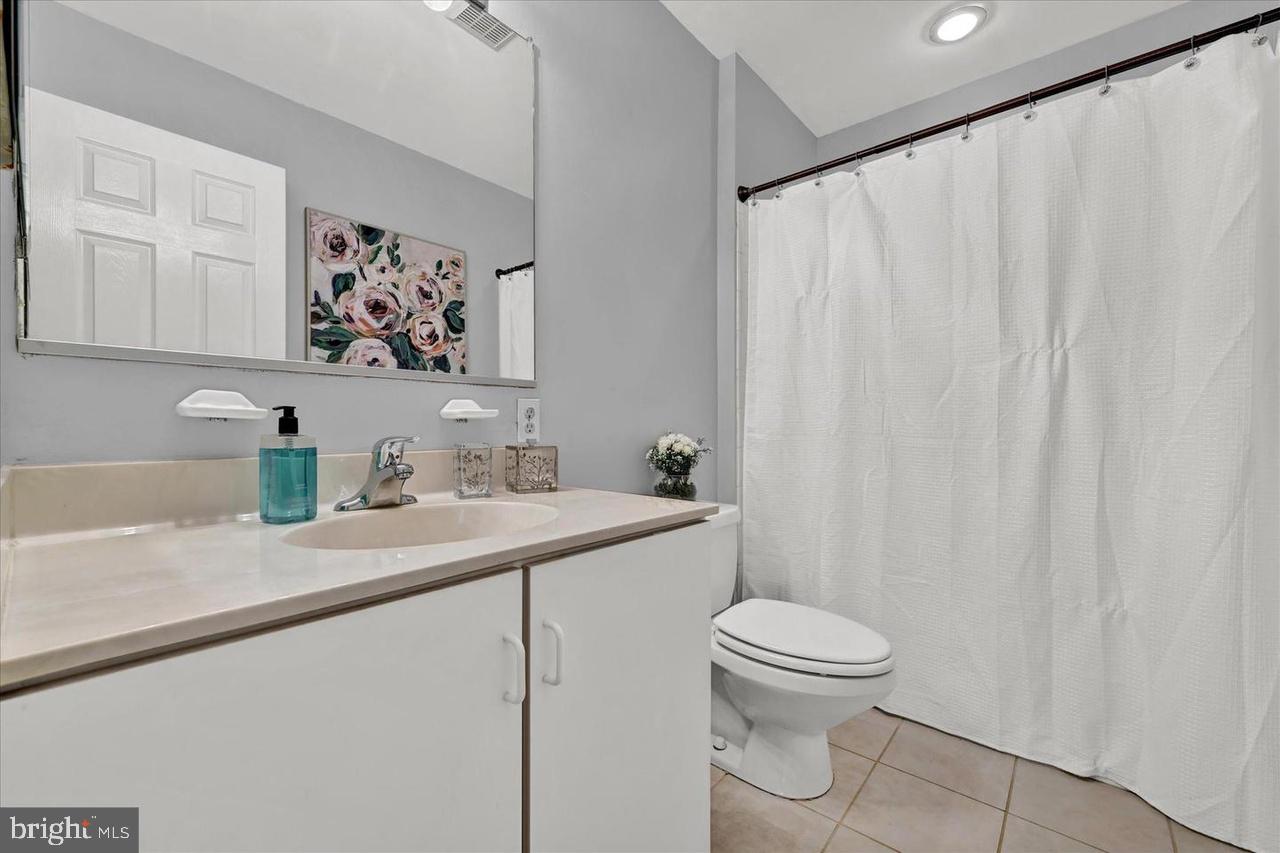 MAYS CHAPEL NORTH - Residential Lease