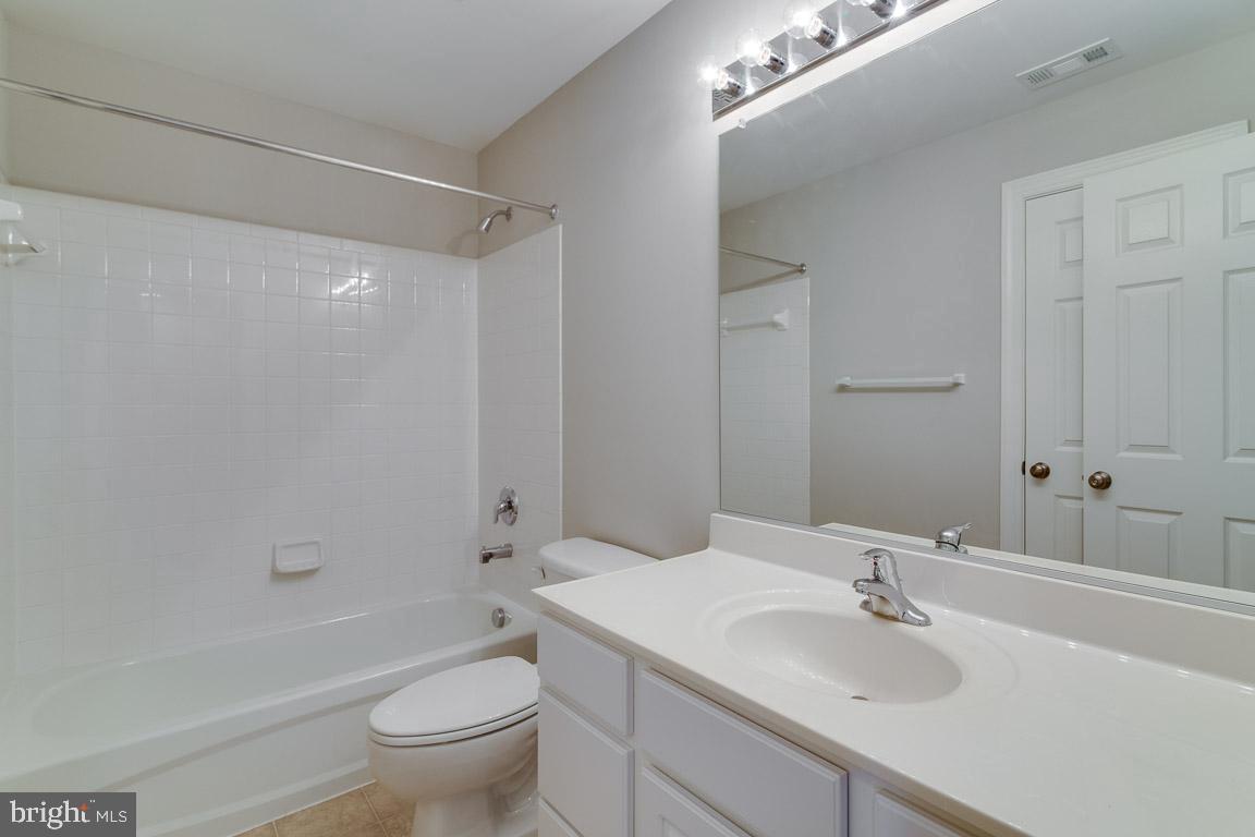 LORTON VALLEY NORTH - Residential