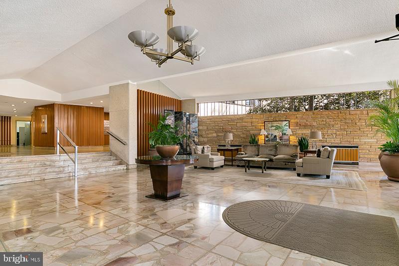 PROSPECT HOUSE - Residential