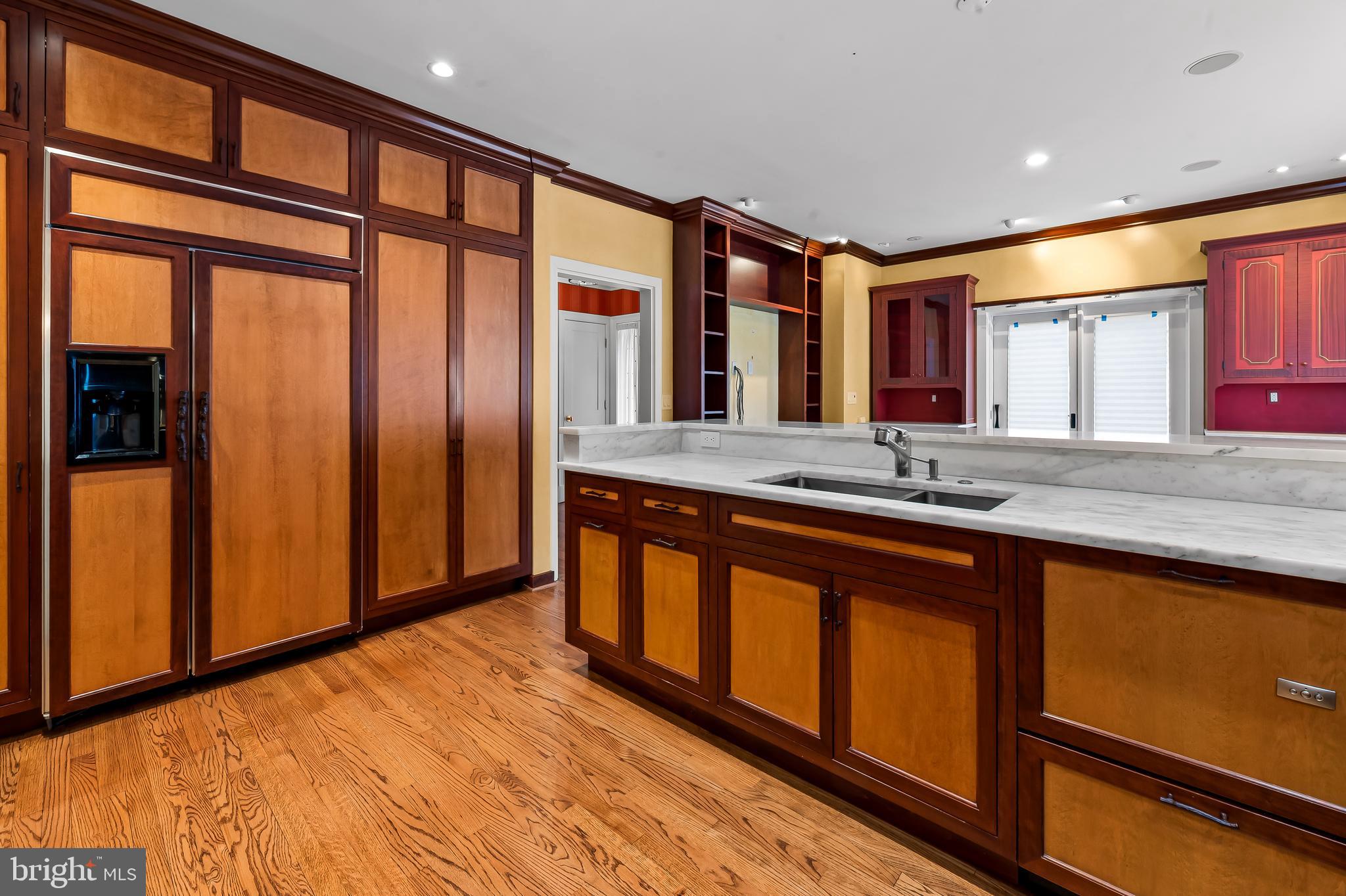 NORTH ROLAND PARK - Residential