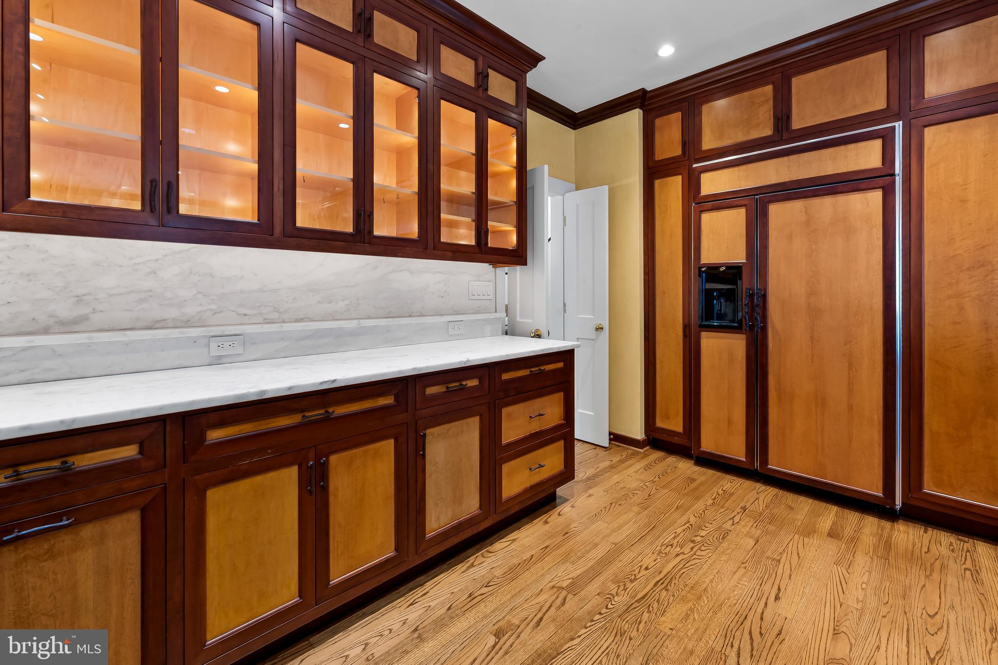 NORTH ROLAND PARK - Residential