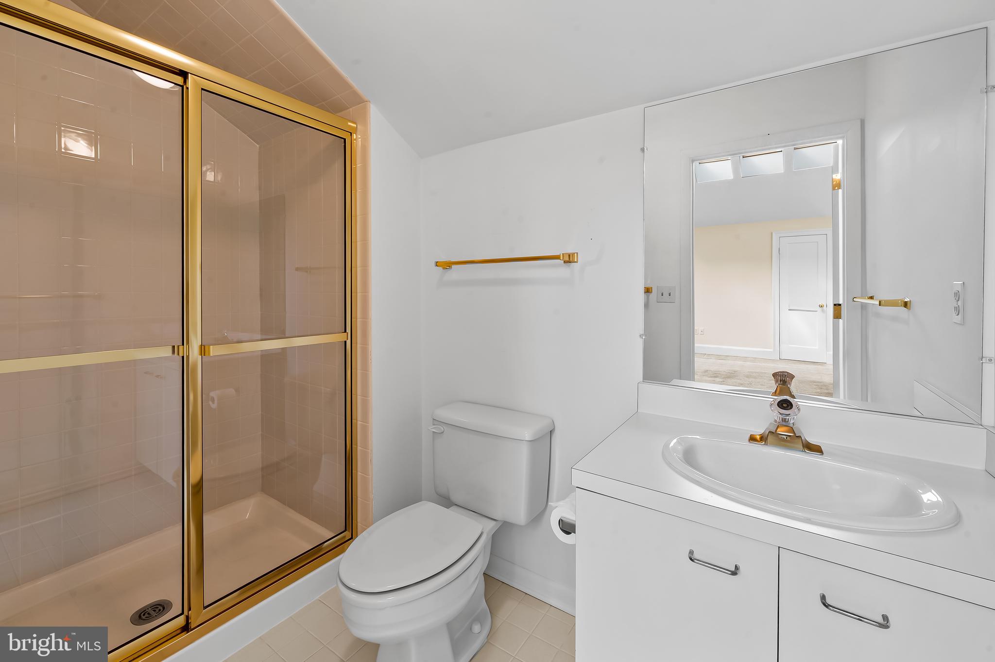 NORTH ROLAND PARK - Residential