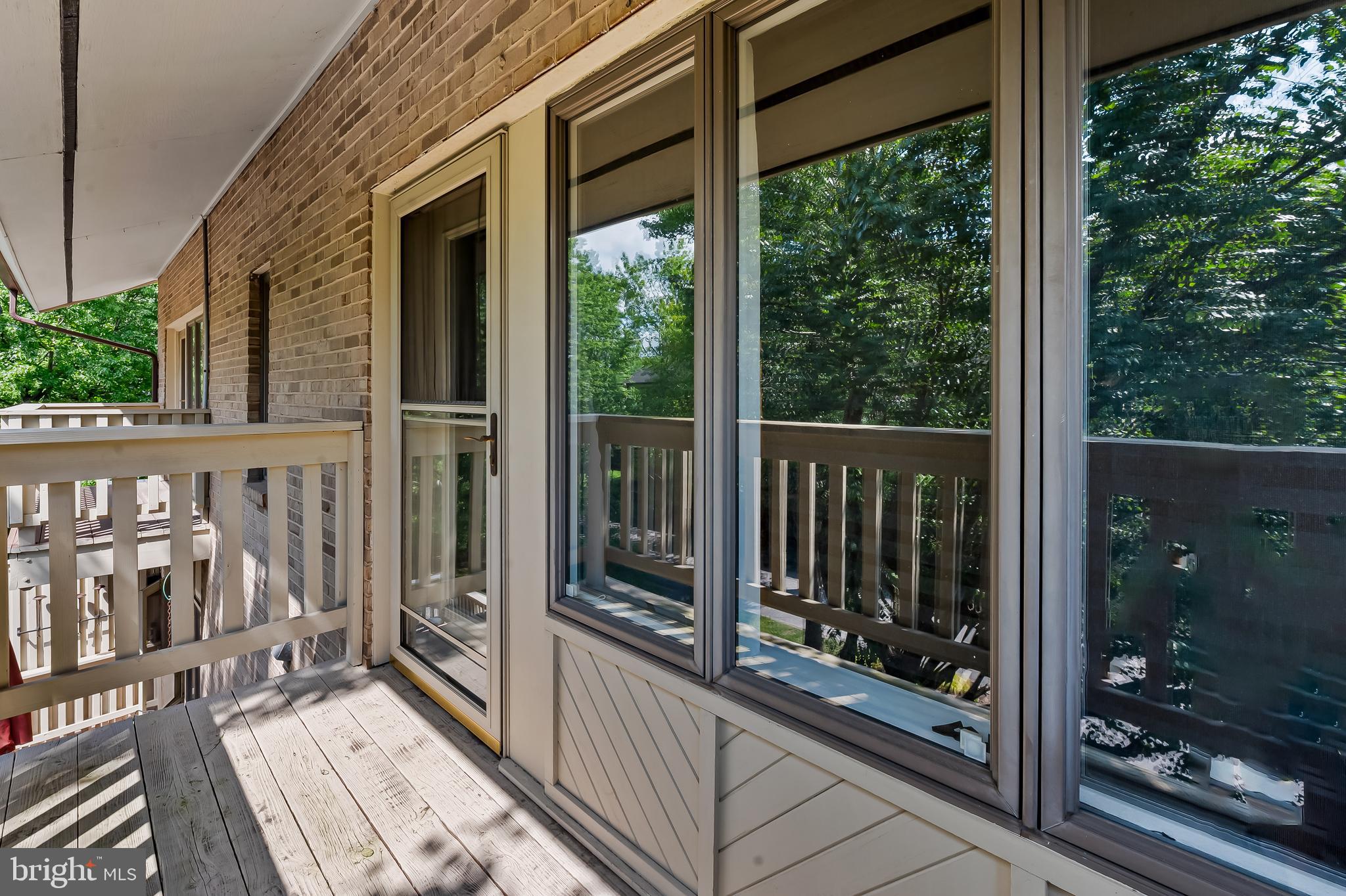 NORTH ROLAND PARK - Residential