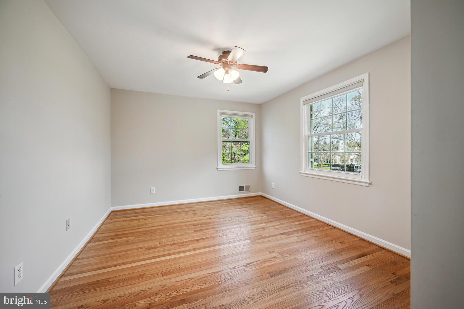 POTOMAC FALLS - Residential