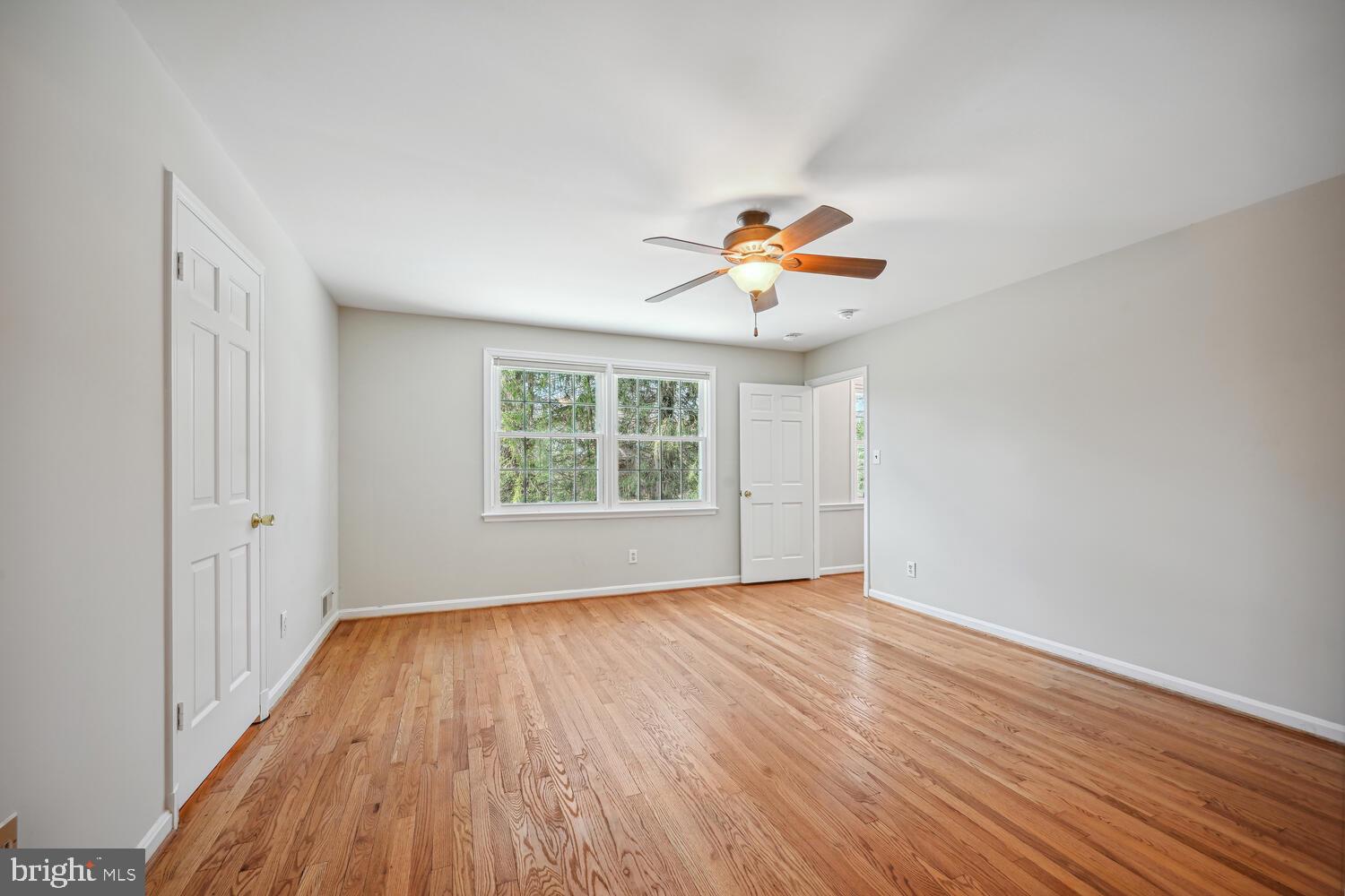 POTOMAC FALLS - Residential