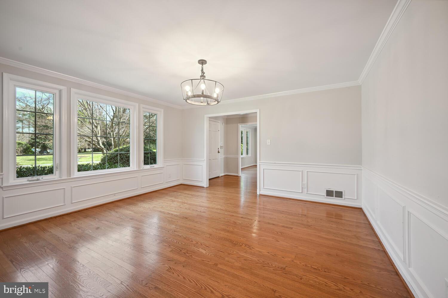 POTOMAC FALLS - Residential