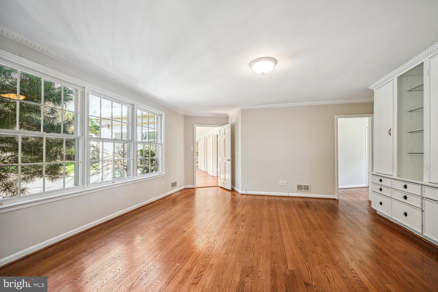 POTOMAC FALLS - Residential