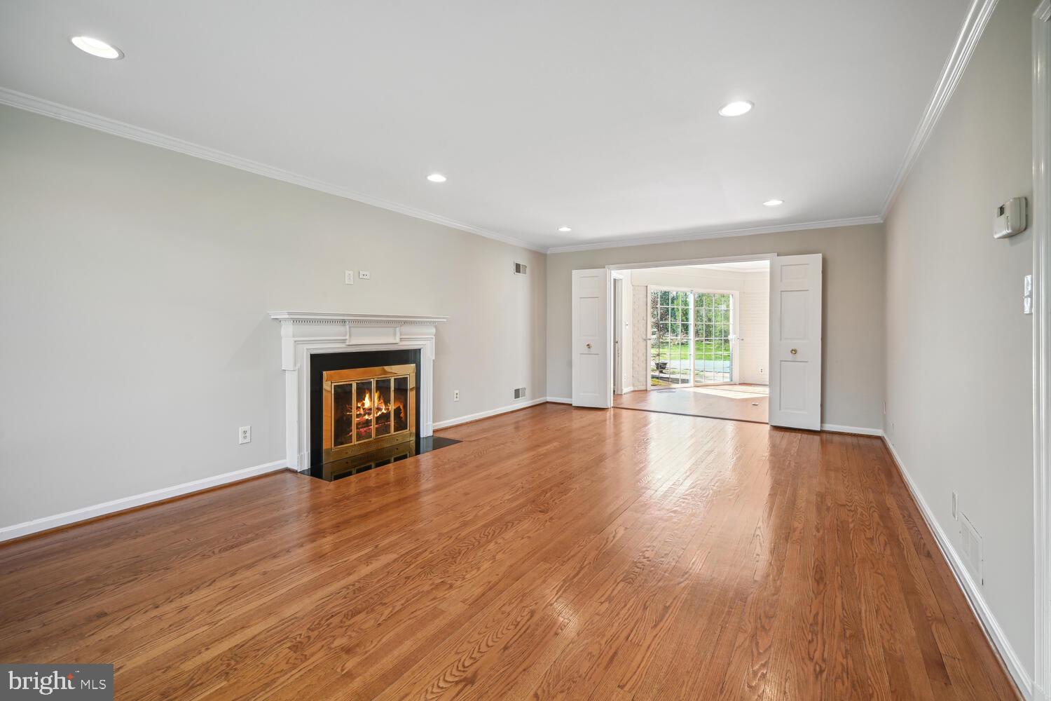 POTOMAC FALLS - Residential