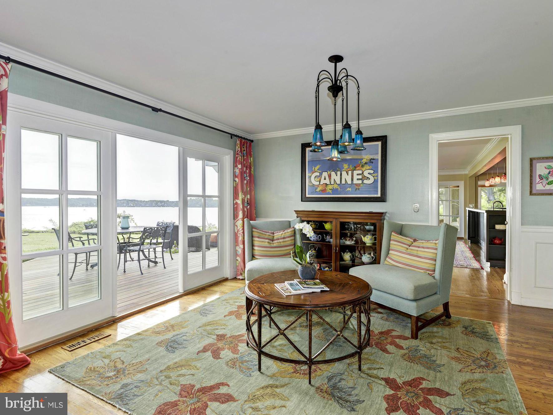 LINSTEAD - Residential