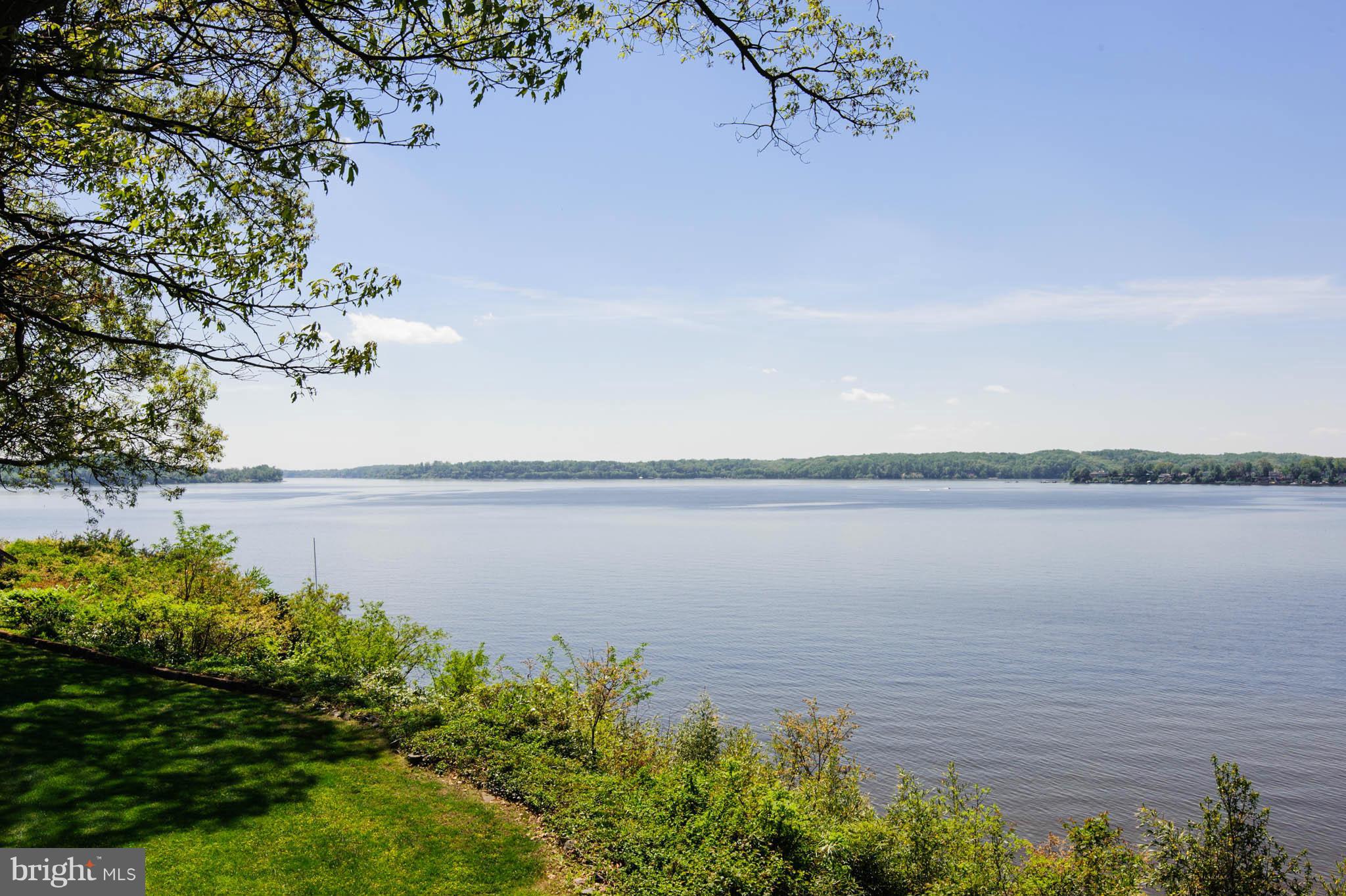 LINSTEAD - Residential