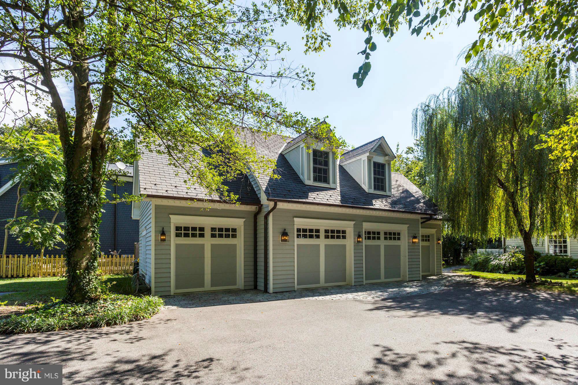 LINSTEAD - Residential