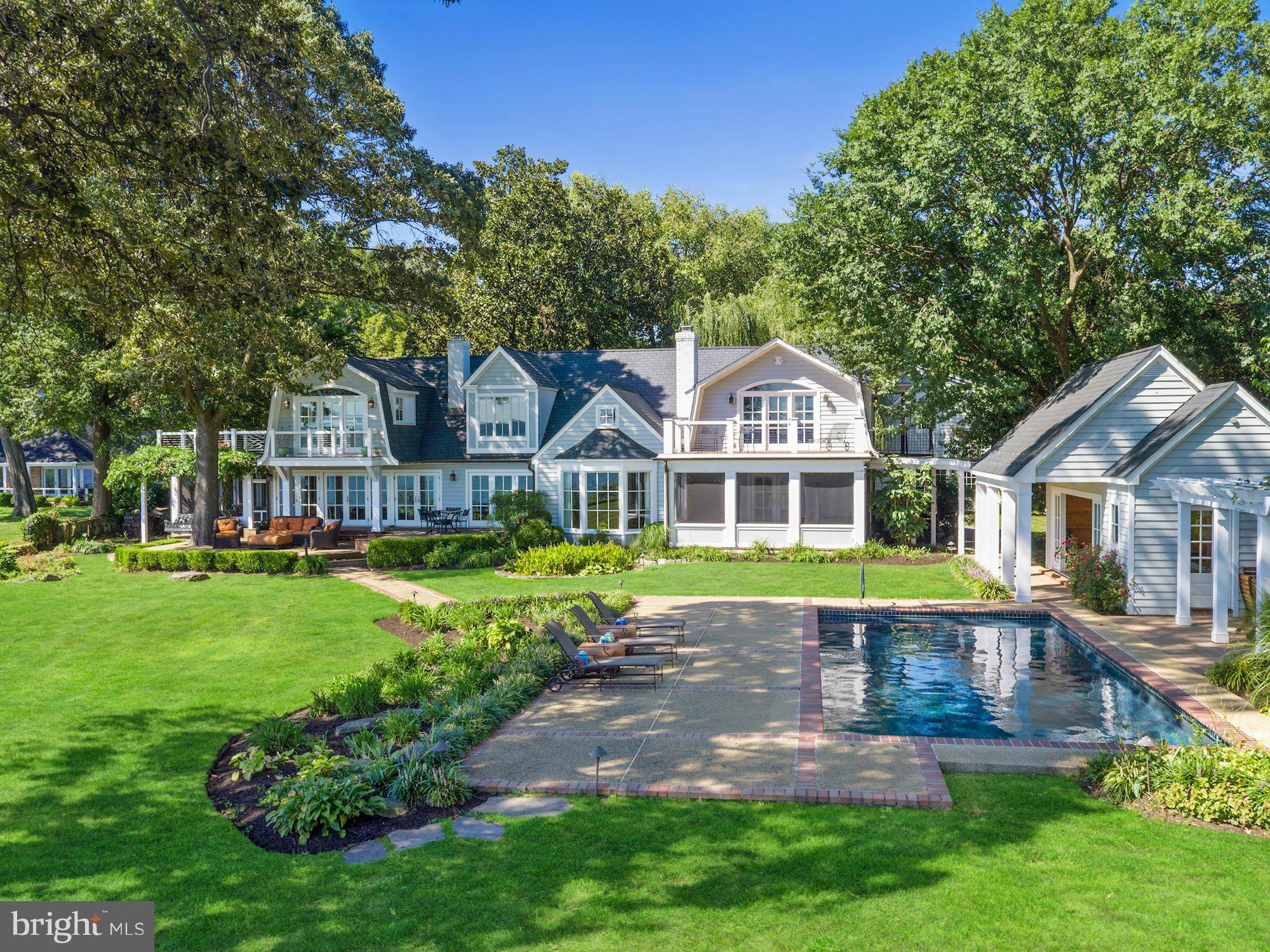 LINSTEAD - Residential