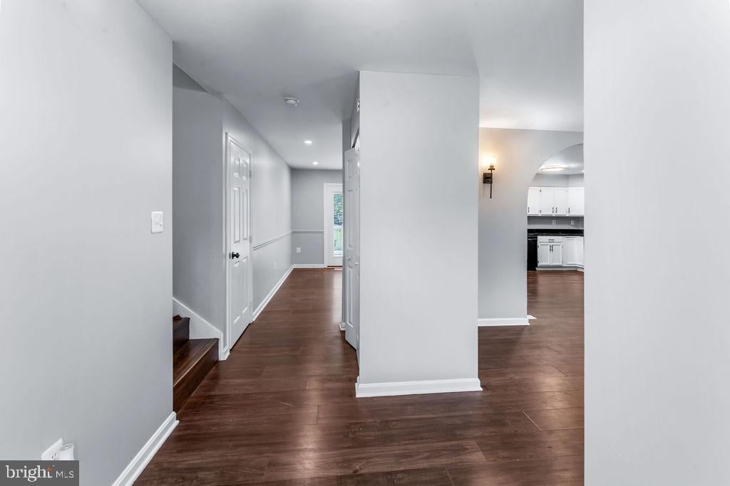 5285 STOWE LANE