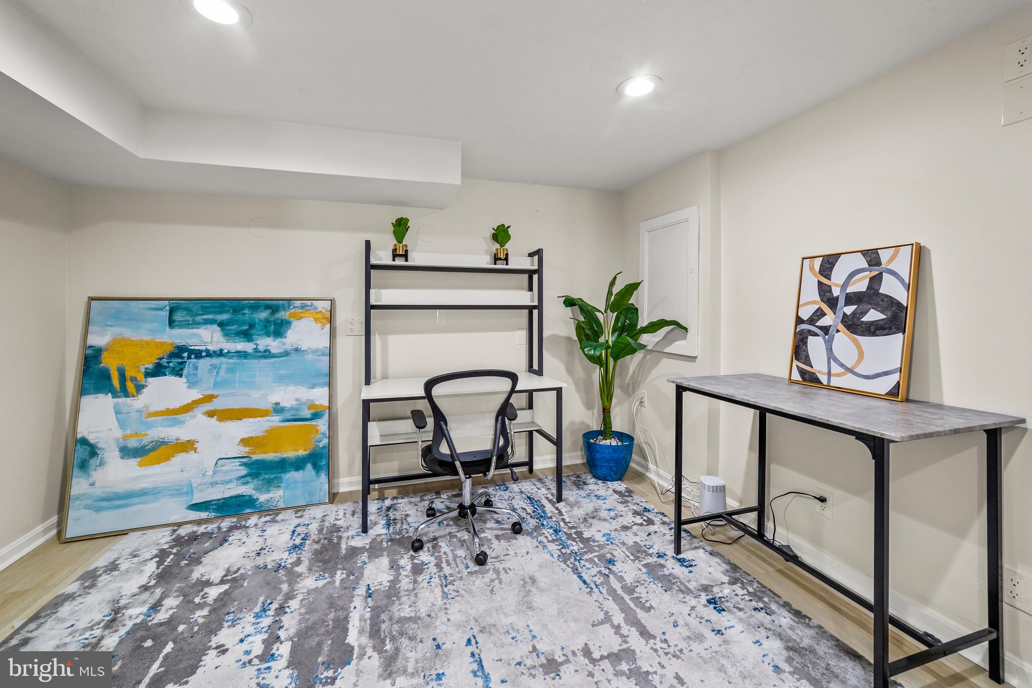 COUNTRYSIDE - Residential