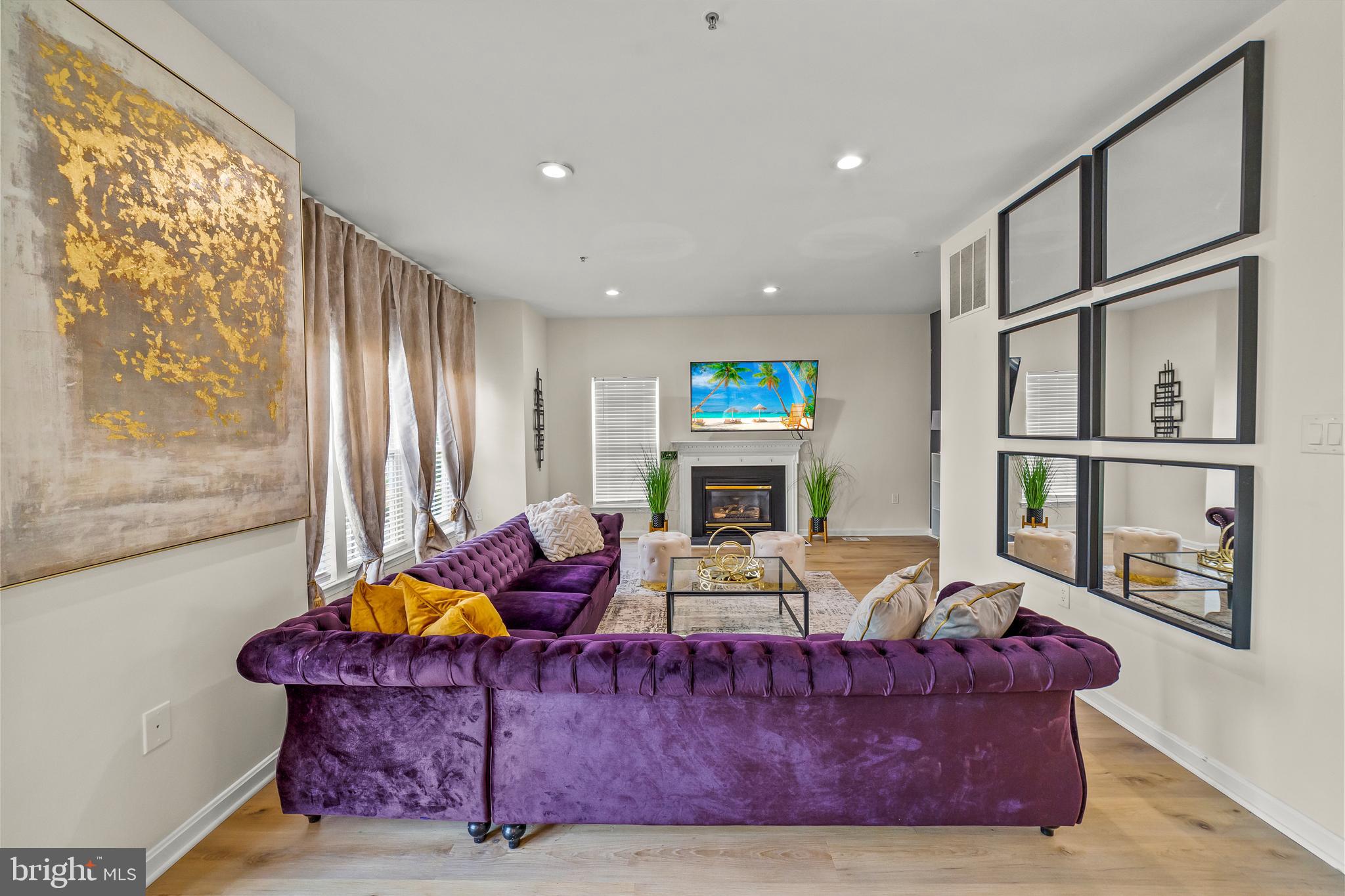 COUNTRYSIDE - Residential