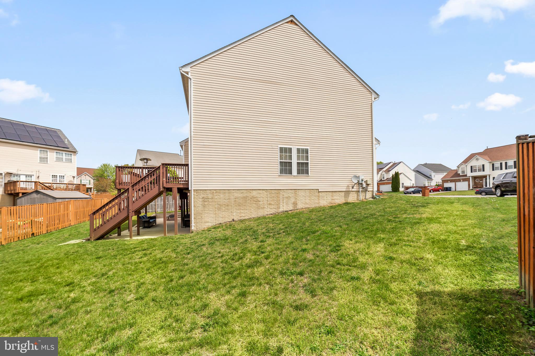 COUNTRYSIDE - Residential