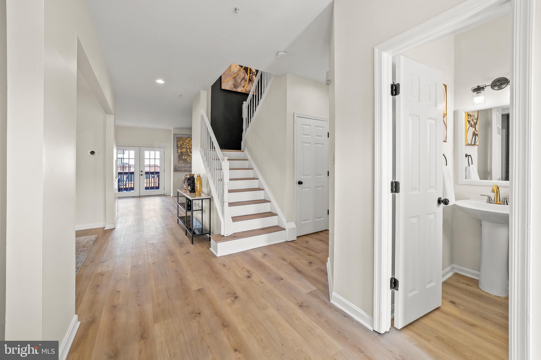 COUNTRYSIDE - Residential