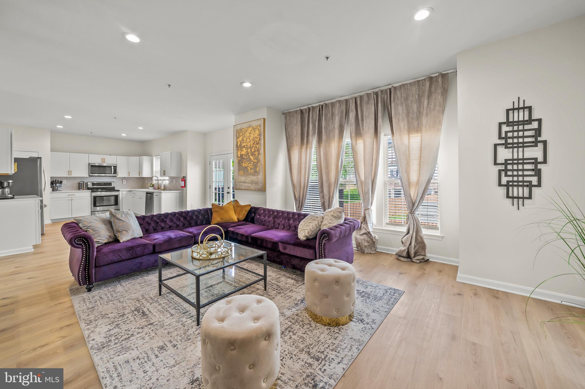 COUNTRYSIDE - Residential