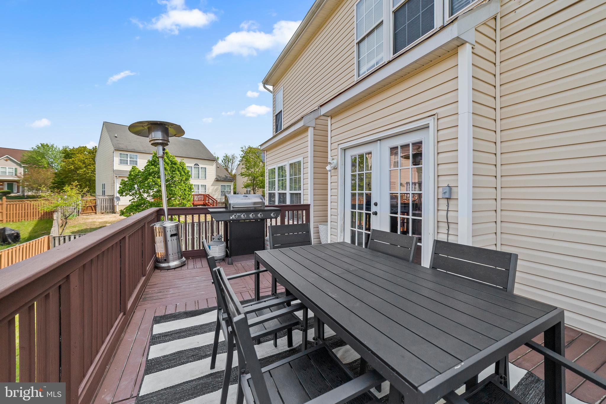 COUNTRYSIDE - Residential