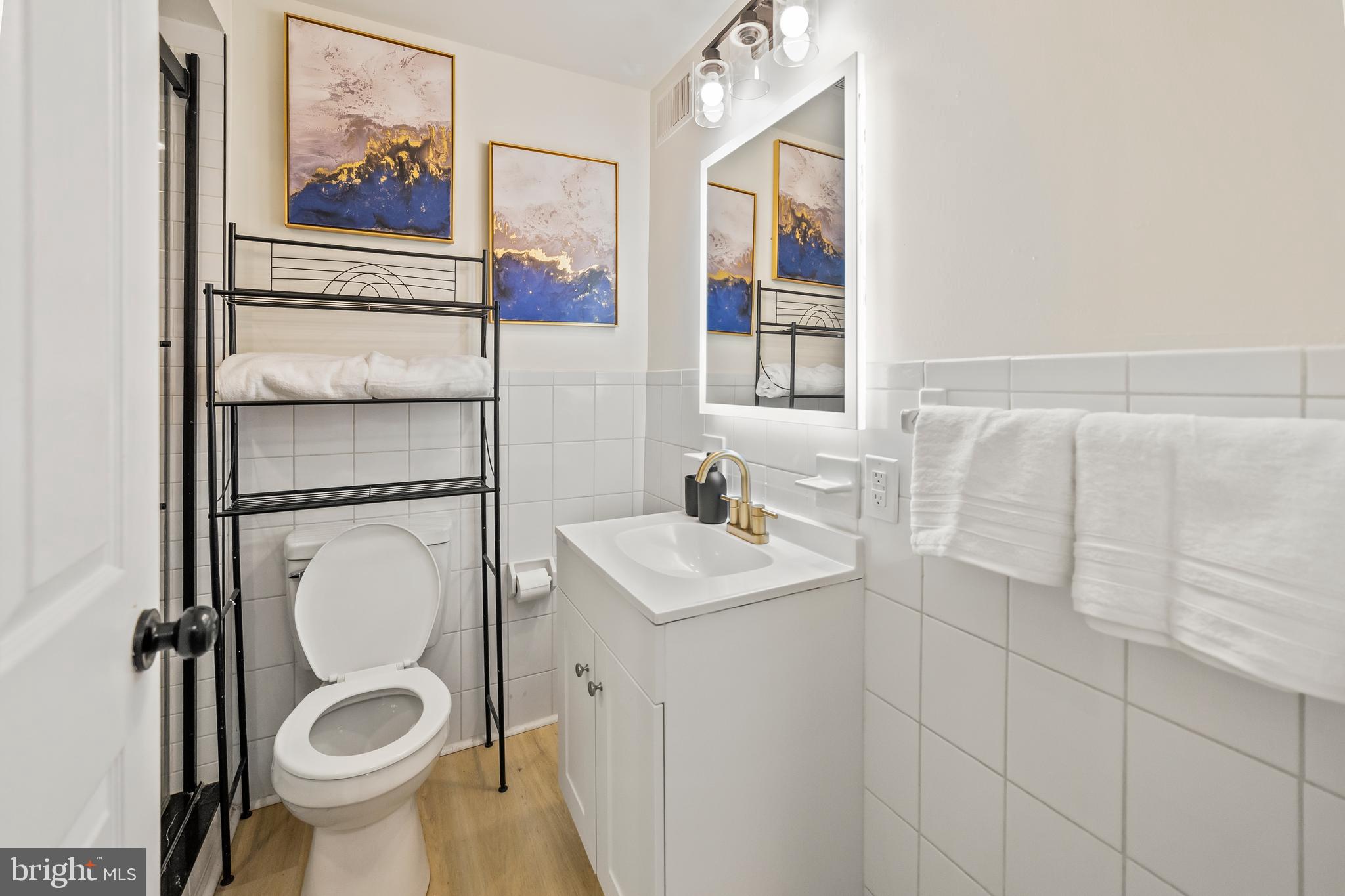 COUNTRYSIDE - Residential