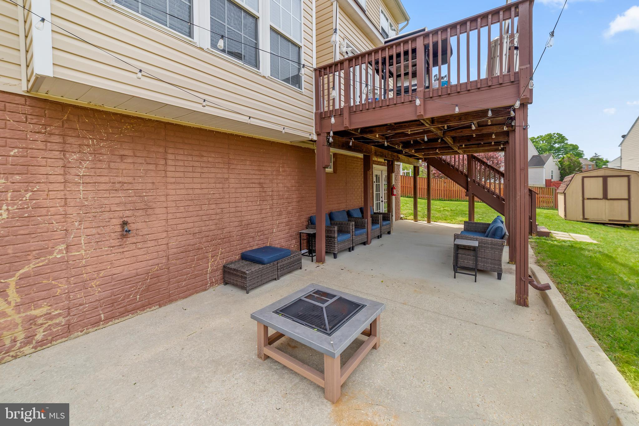 COUNTRYSIDE - Residential