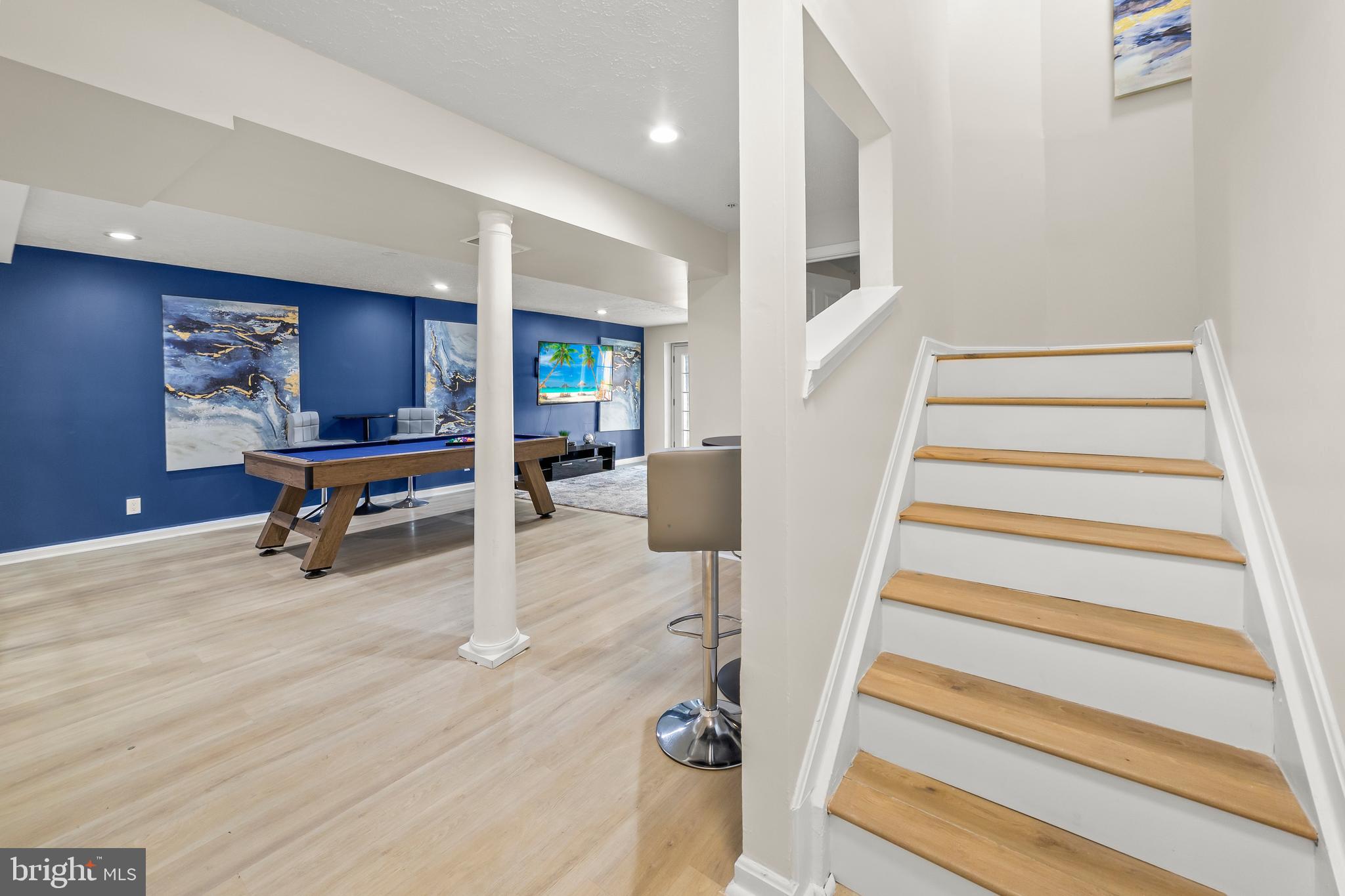 COUNTRYSIDE - Residential