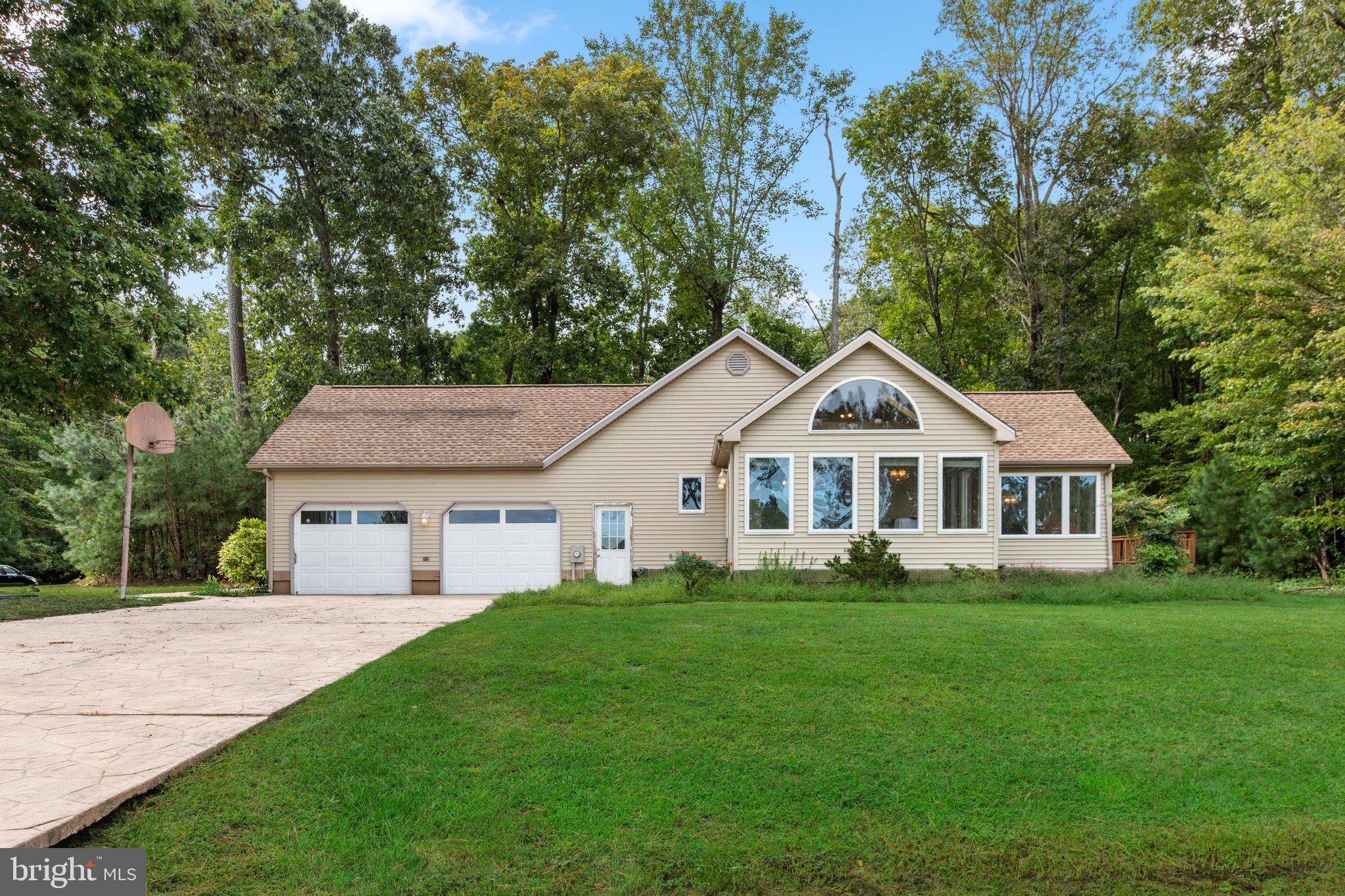200 WOODLAND COURT